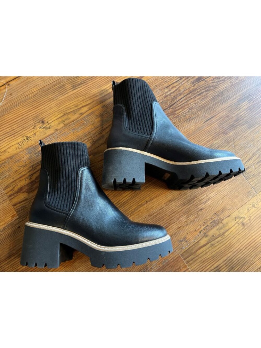 Dolce Vita Women's Black Chelsea Mid Calf Boots with Block Heel - Size 9 New - Picture 2 of 4